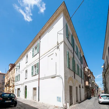 Tola Raffinato In Centro Apartment