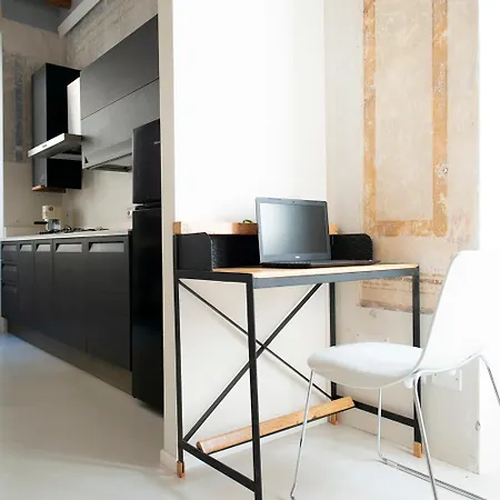 Tola Raffinato In Centro Apartment *